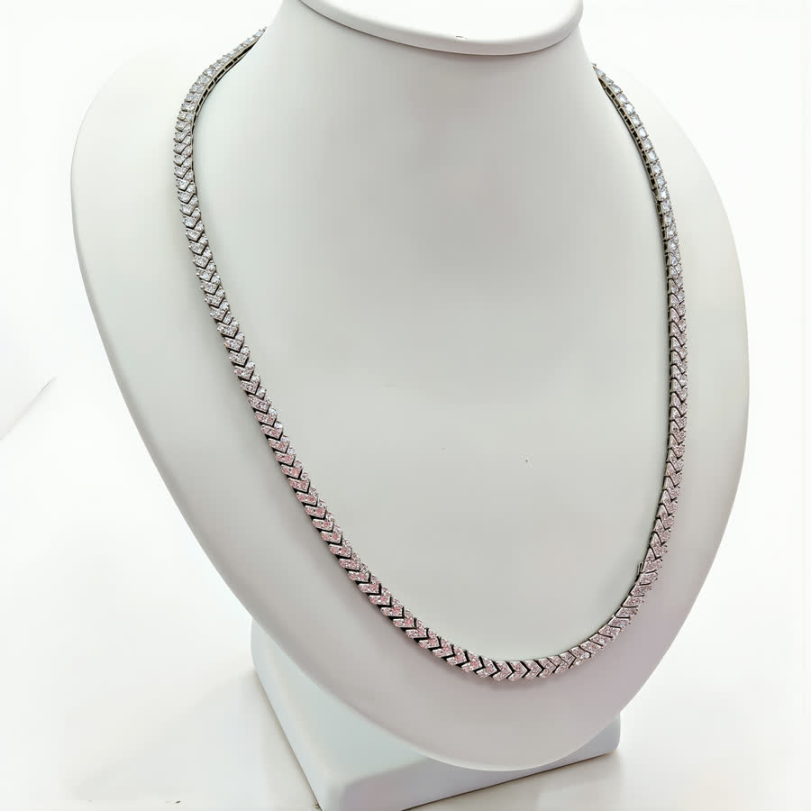 Necklace reference from the Franky Diamonds studio collection